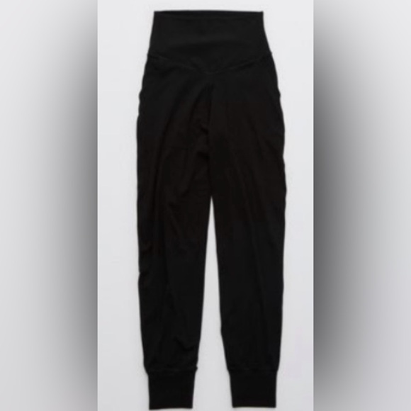 Offline by Aerie Real Me Jogger Pants Size Medium Black Womens 26” Inseam - Picture 9 of 9